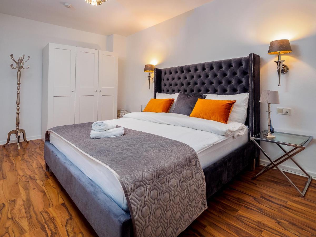 Gemuetliche & Individuelle Ferienwohnungen In Krefeld - Junik Apartments Zewnętrze zdjęcie