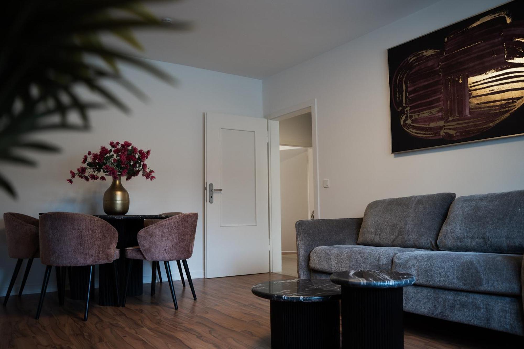 Gemuetliche & Individuelle Ferienwohnungen In Krefeld - Junik Apartments Zewnętrze zdjęcie