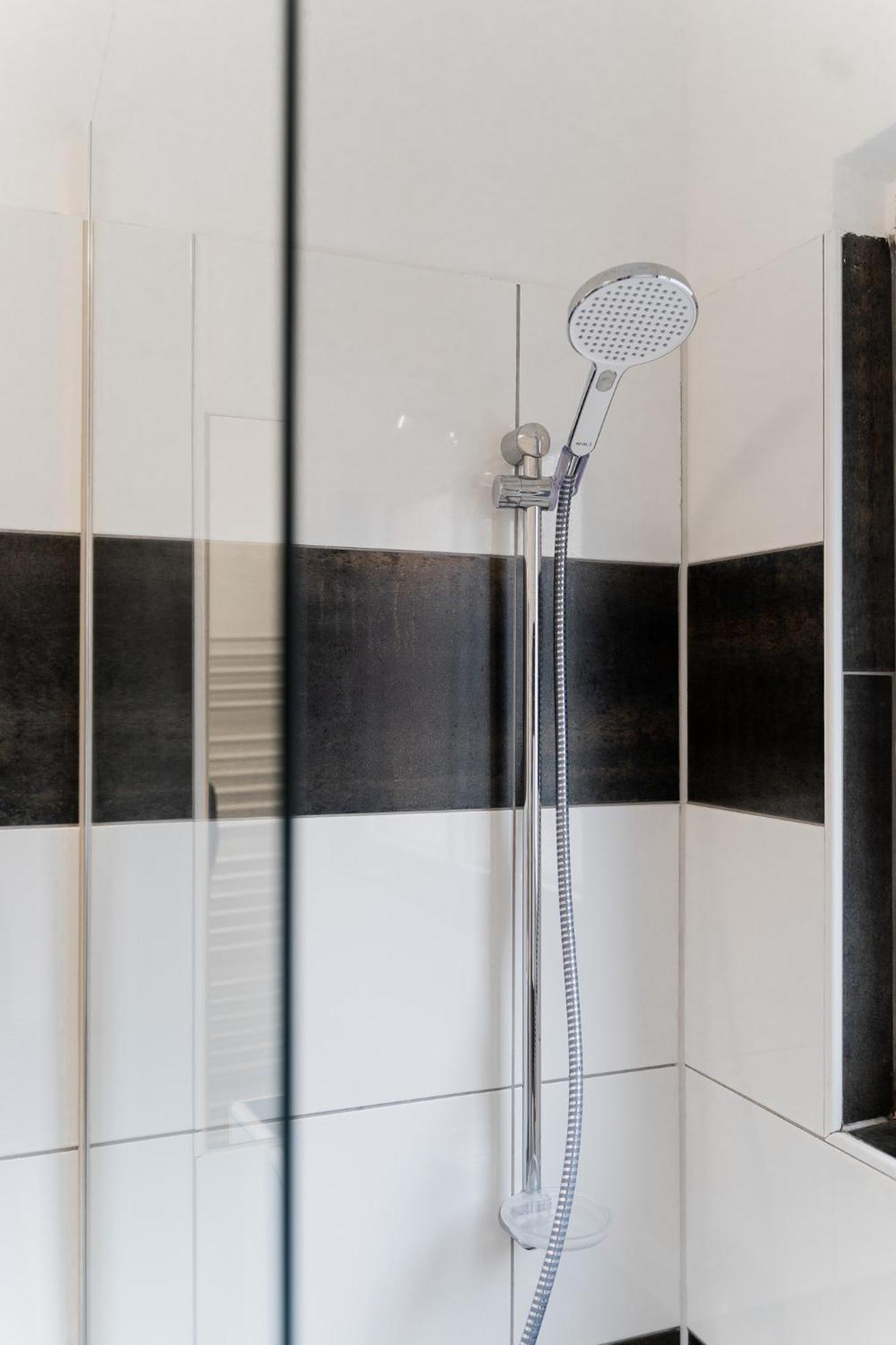 Gemuetliche & Individuelle Ferienwohnungen In Krefeld - Junik Apartments Pokój zdjęcie